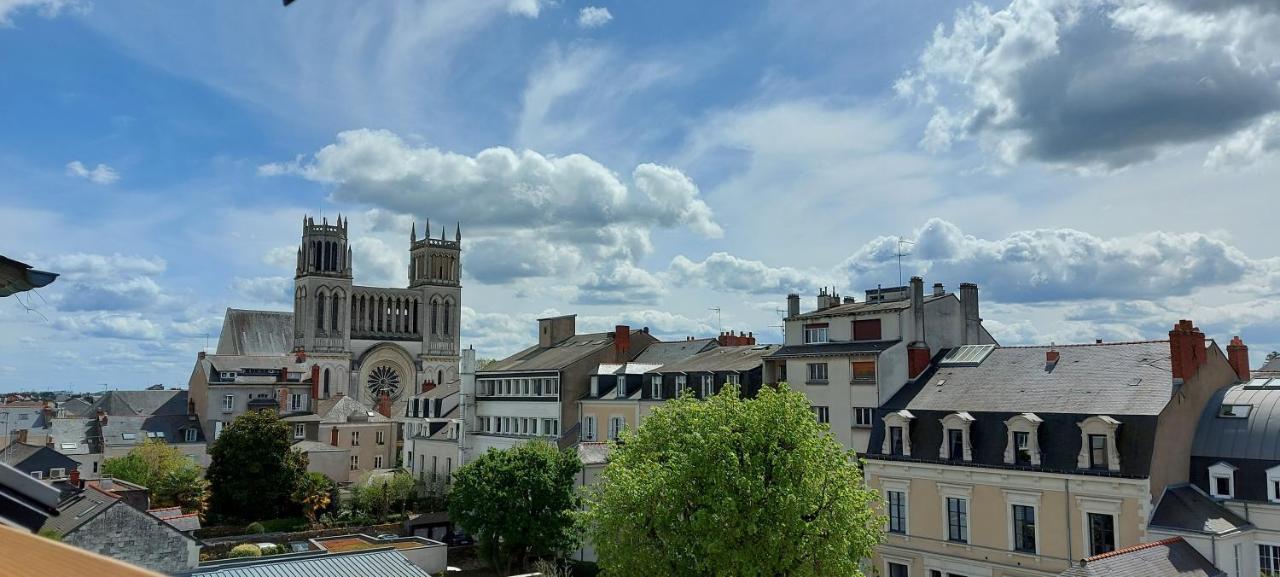 Les Suites Angevines Angers Exterior photo