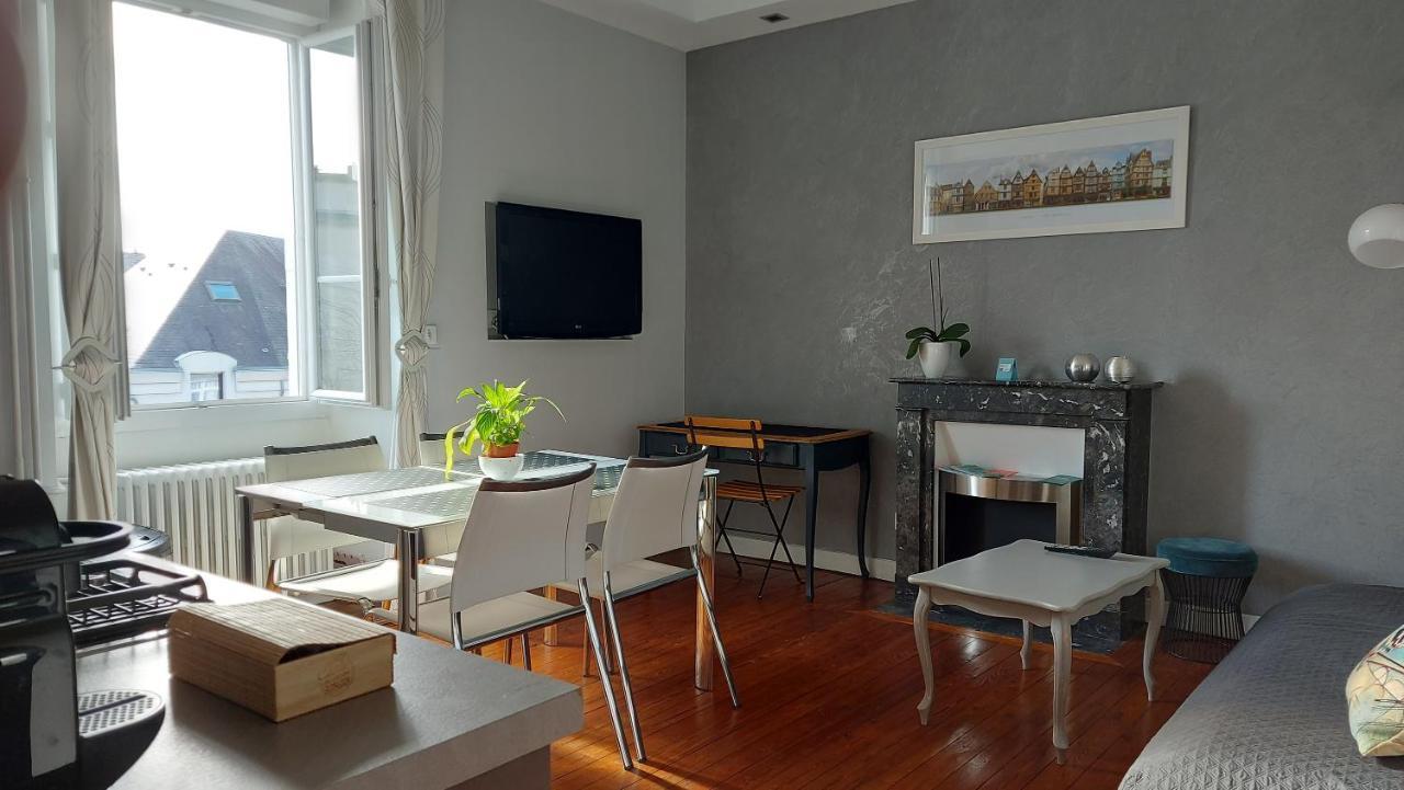 Les Suites Angevines Angers Exterior photo
