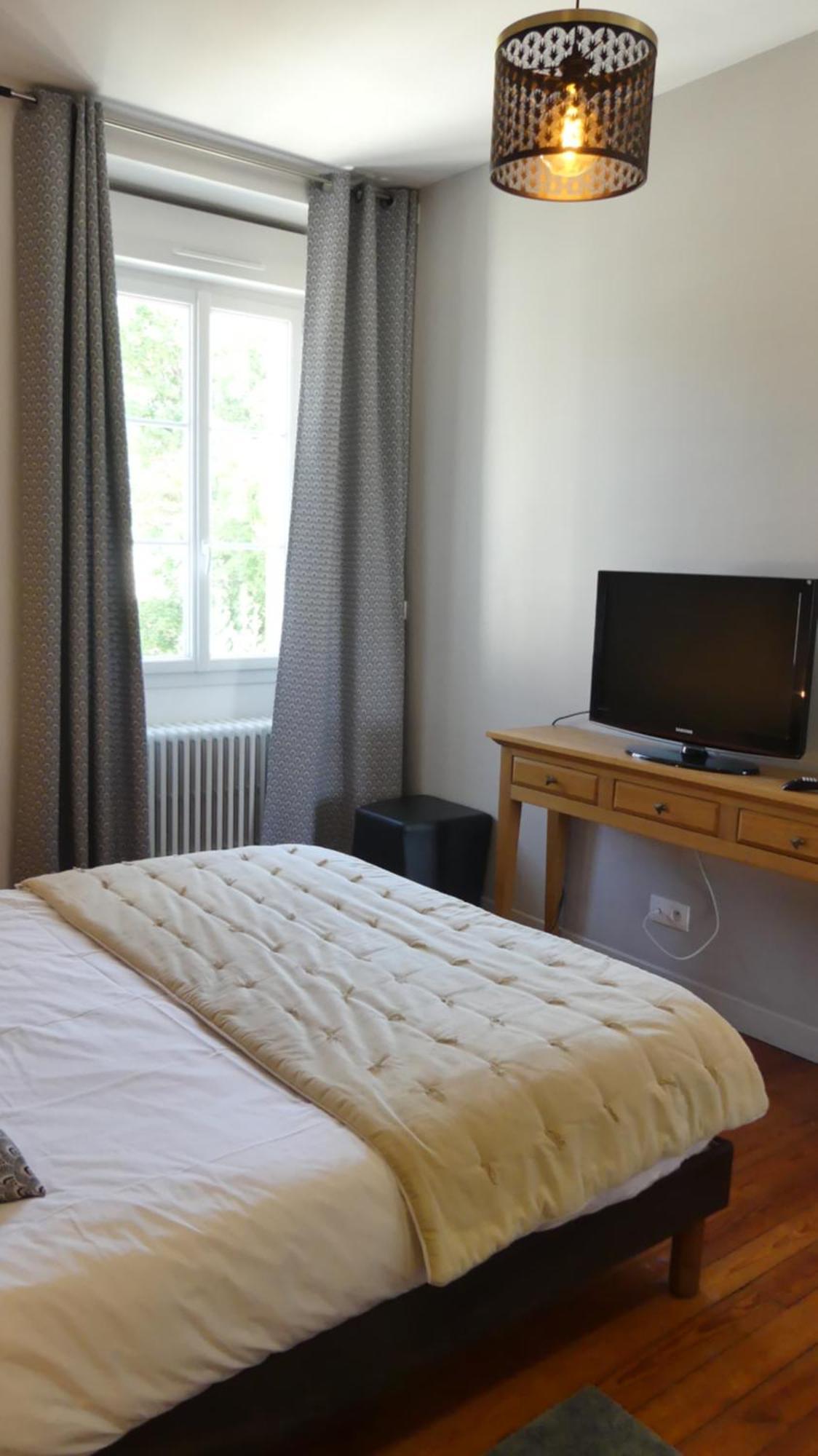 Les Suites Angevines Angers Exterior photo