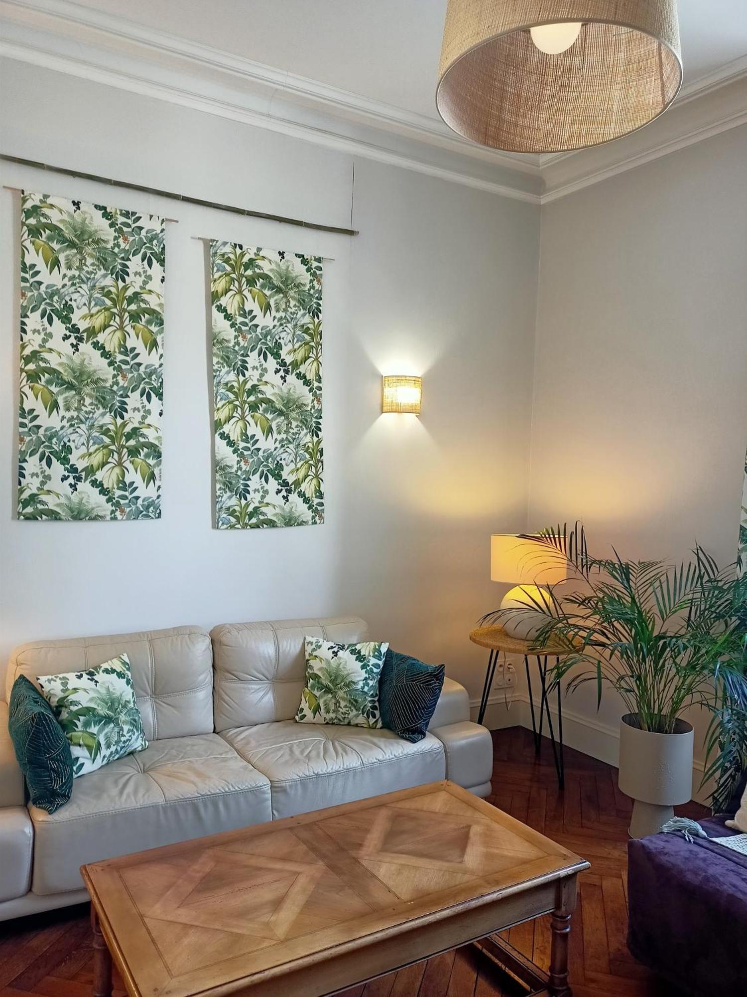 Les Suites Angevines Angers Exterior photo